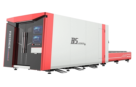 Metallschneide-Lasermaschine mit Schutzabdeckung und Palettenwechsler 2KW 3KW