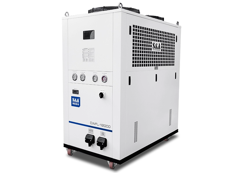 Umluftgekühlte Kaltwassersätze CWFL-12000 für 12-kW-Faserlaser