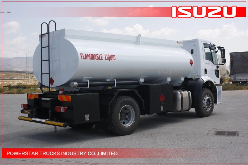 15000L Ghana Isuzu Carbon Steel Oil Tank Transport für Light Petroleum/Diesel Delivery