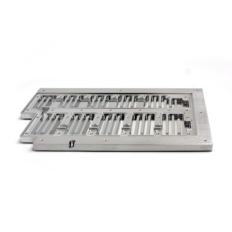 Präzisions-CNC-bearbeitete Komponenten, die Metallleiterplatten fräsen