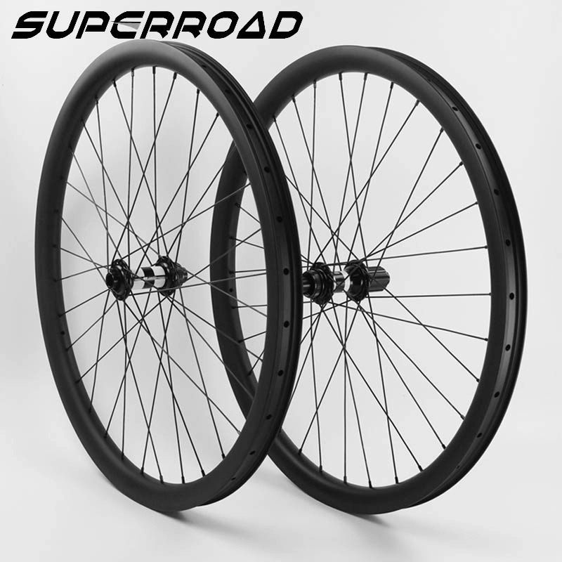Verbesserter Superroad-Mountainbike-Laufradsatz Carbon XC 33 mm Tiefe, schlauchlose asymmetrische Räder mit DT-Nabe