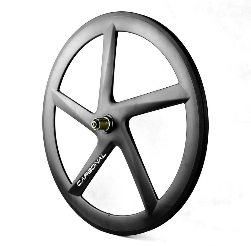 Fünf-Speichen-Räder aus Carbon, 55 mm tiefes, 23 mm breites Hinterrad