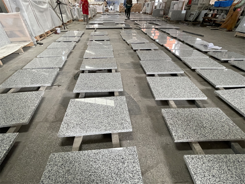 Hellgraue Granit-Küchenplatte im Großhandel