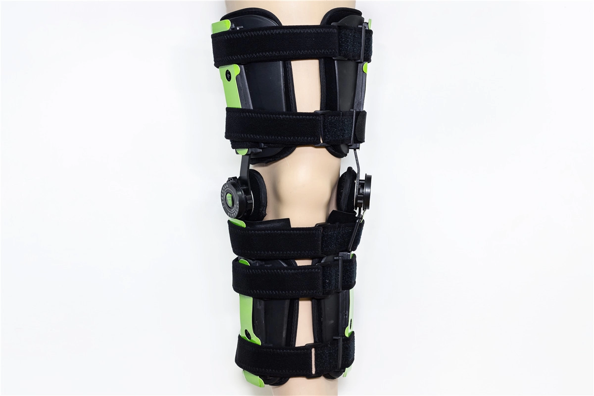 Teleskopgelenk-Knieorthesen mit Aluminium-ROM-Frakturstütze für die orthopädische postoperative Immobilisierung