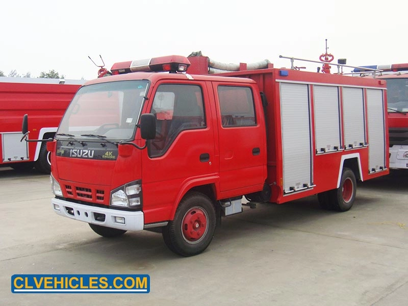 ISUZU 2500-Liter-Wassertank und 1500-Liter-Schaumtank-Löschfahrzeug