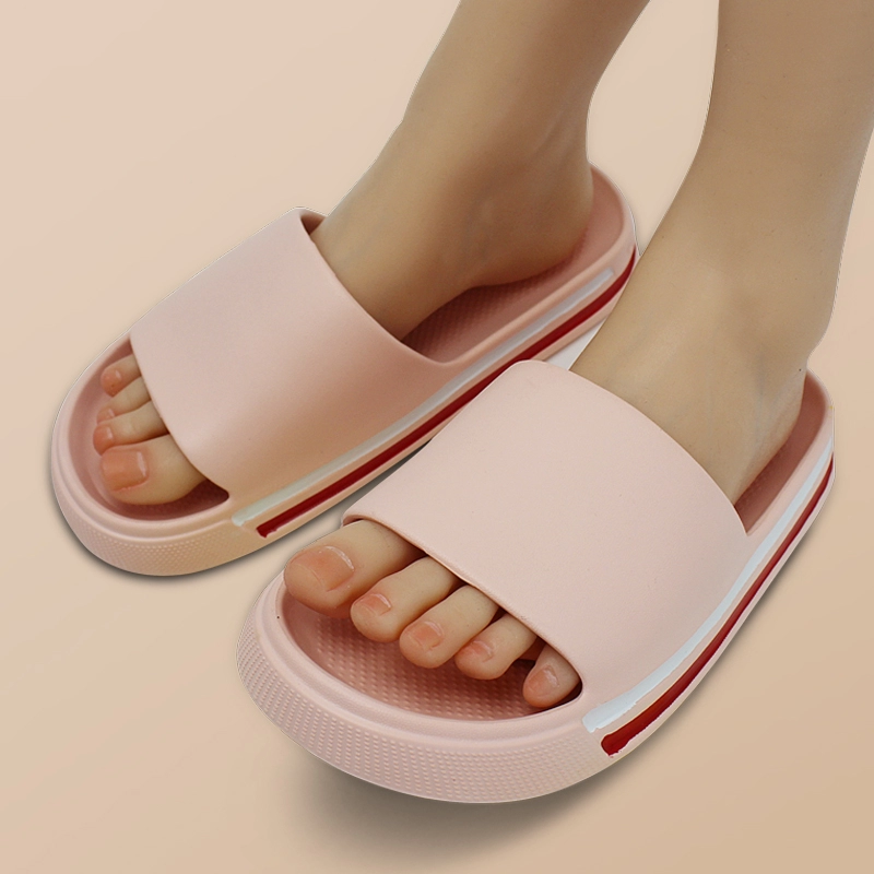 Klassische EVA-Sandale mit offenem Zehenbereich