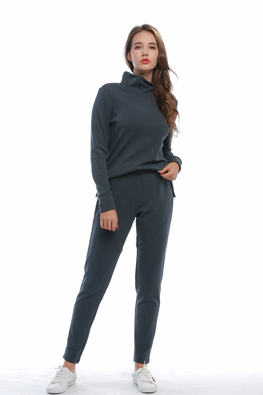Lässiges einfarbiges Damen-Sweatshirt mit seitlichem Schlitz und hohem Kragen und schmale Jogginghose, zweiteiliges Set