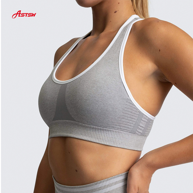 women running seamless bra