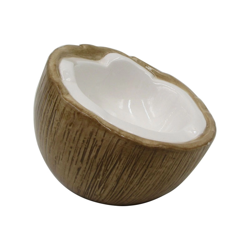 Futternäpfe aus Porzellan in Kokosnussform