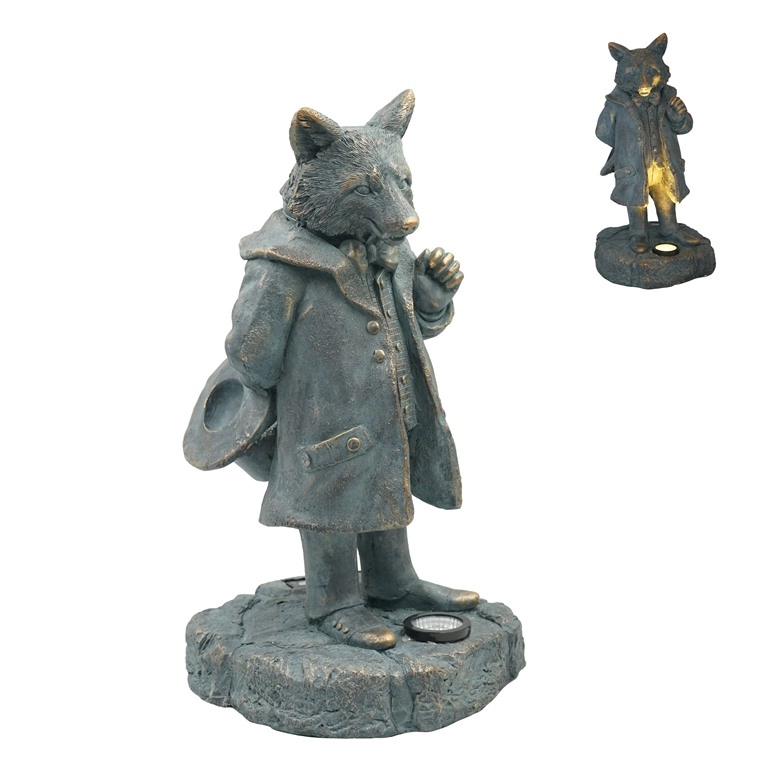 MGO Suited Bronze Fox Figur mit solarbetriebenem Licht