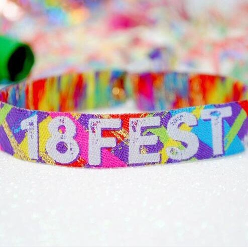 Festival-Armbänder zum 18. Geburtstag