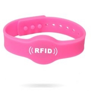 RFID-Silikonarmbänder mit Logodruck für die Zugangskontrolle bei Veranstaltungen