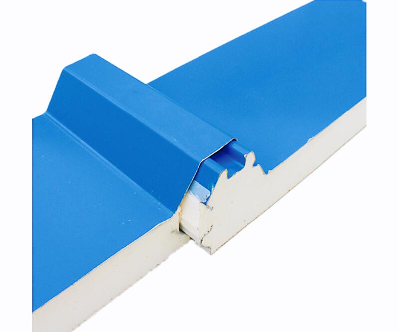 Polyurethan-Sandwichplatten für Dachsysteme
