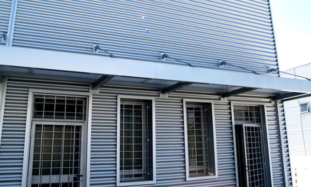 Wand- und Dachfarbene Stahlplatten